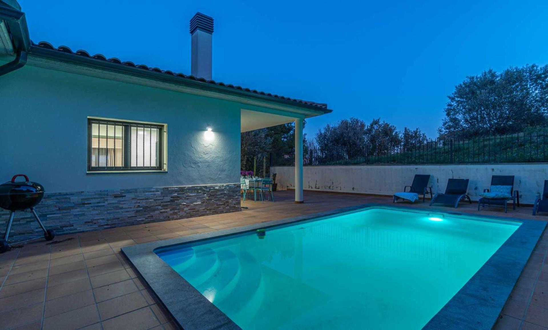 Jouvacations Villa Domenec Figueres  Eksteriør billede